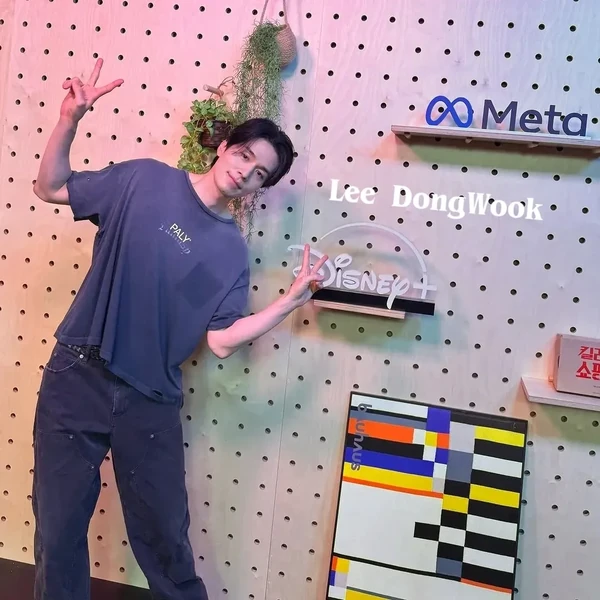 detailBanner