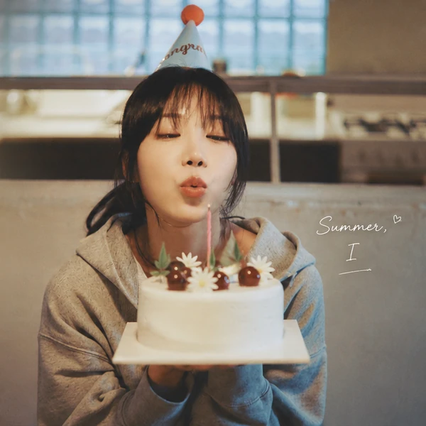 Popular photo full of fans’ love for Jung Eunji