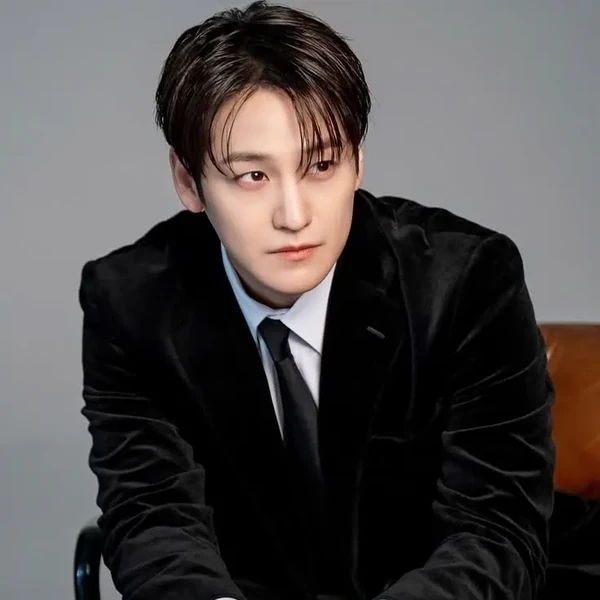 Popular photo full of fans’ love for Kim Bum