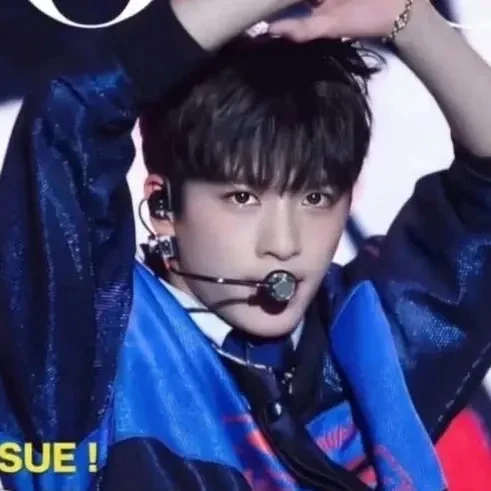 チョン・ドンウォンへのファンの愛が詰まった人気写真