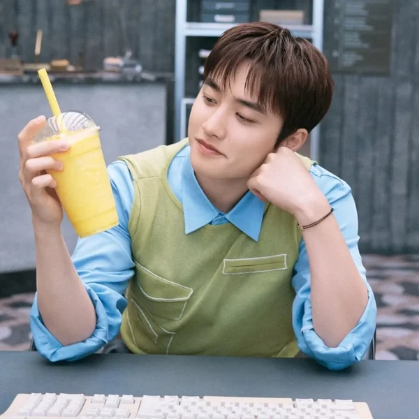 오늘 가장 사랑받은 도경수 (디오)의 모습