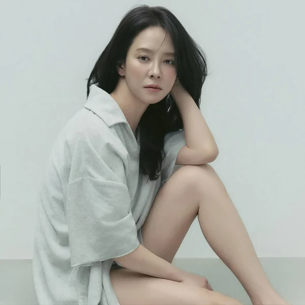 Penampilan Song Jihyo yang paling disukai hari ini