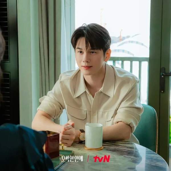 Representative photo of Ong Seongwu showing their charm