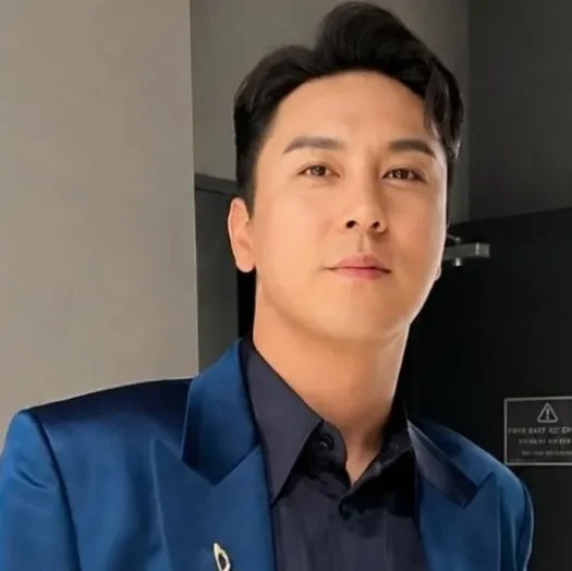 The most loved look of Jang Minho today