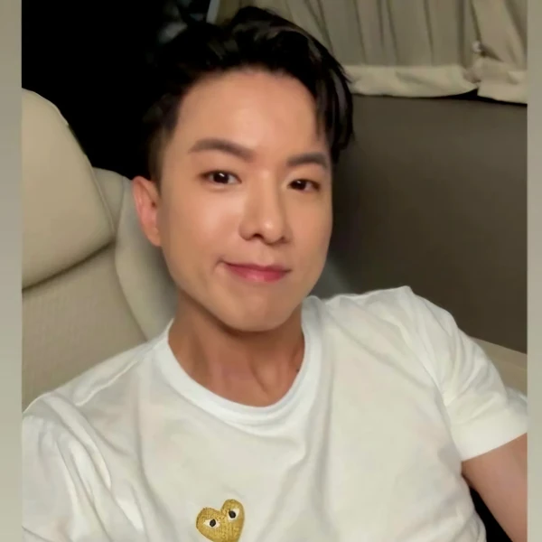 The most loved look of Na Taejoo today