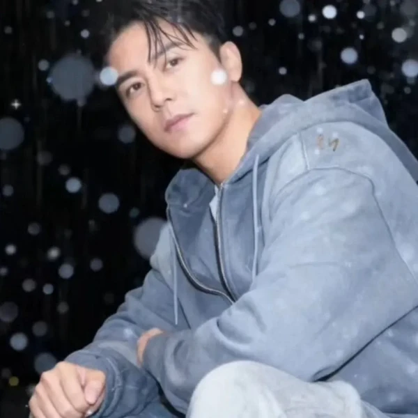 Penampilan Jang Minho yang paling disukai hari ini