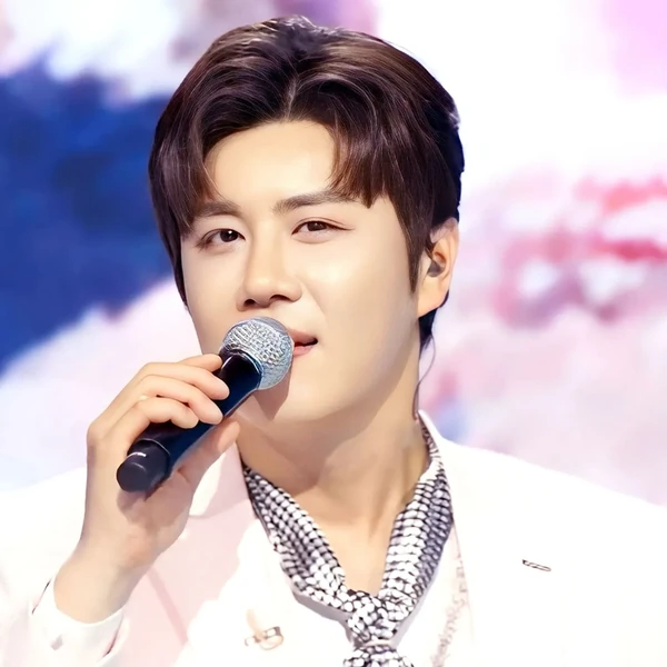 Popular photo full of fans’ love for Jin Haesung