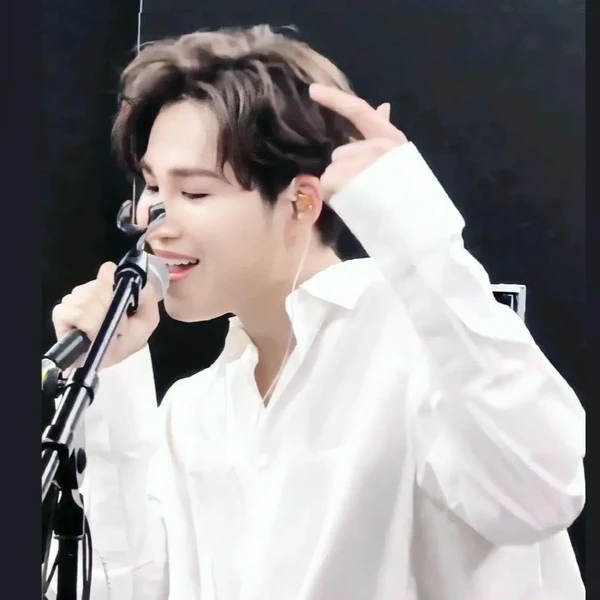 오늘 가장 사랑받은 김희재의 모습