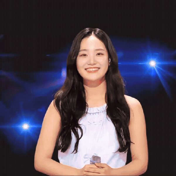오늘 가장 사랑받은 김태연의 모습