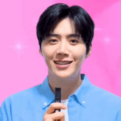 Representative photo of Kim Seonho showing their charm