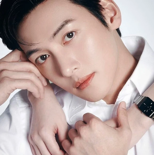 Today’s standout profile photo of Ji Changwook on Choeaedol Celeb