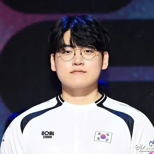 최애 팬덤이 만들어낸 구마유시의 1등 배너 게시글