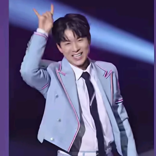 今天最受喜愛的羅泰柱模樣