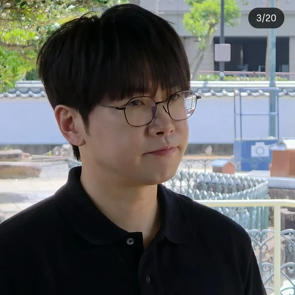 The most loved look of Chungil today