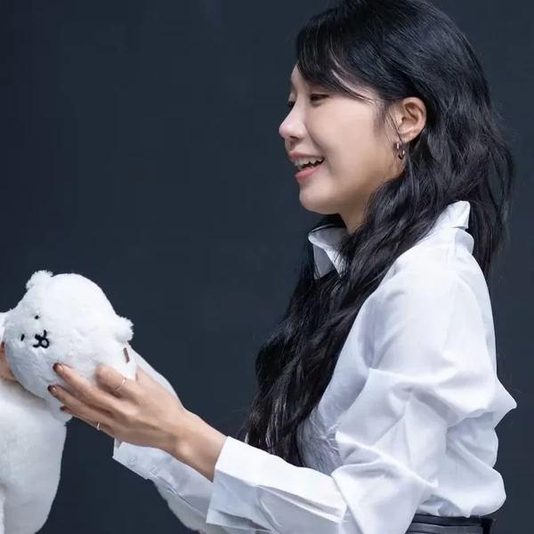 Popular photo full of fans’ love for Jung Eunji
