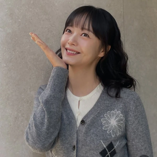 The most loved look of Jeon Somin today
