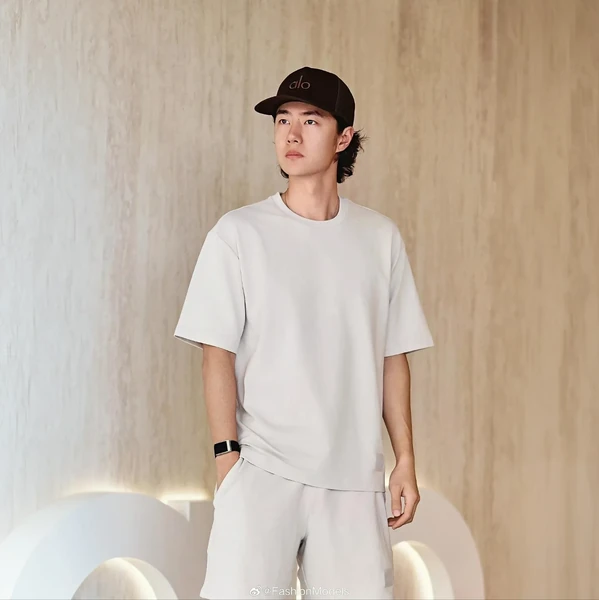 Popular photo full of fans’ love for Wang Yibo