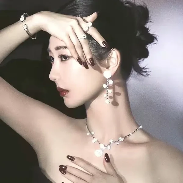 The most loved look of Yang Zi today