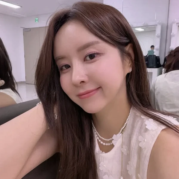 The most loved look of Eun Gaeun today
