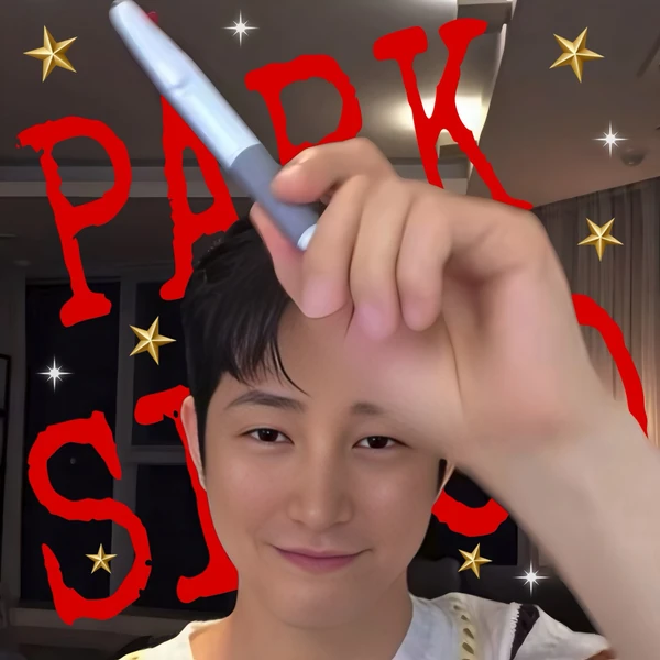 Popular photo full of fans’ love for Park Sihoo