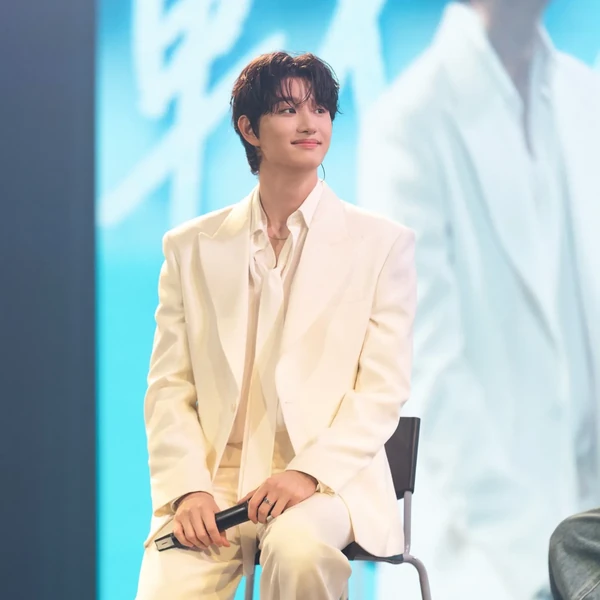 Top moment of Kim Jaewon chosen by fans