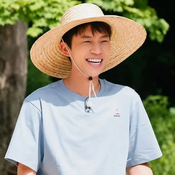 The most loved look of Lim Youngwoong today