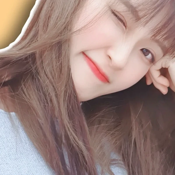 Popular photo full of fans’ love for YangPang