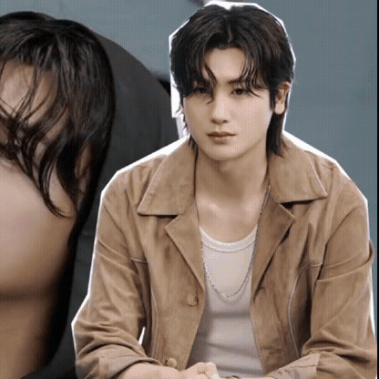 Most popular banner post in Park Hyungsik's community