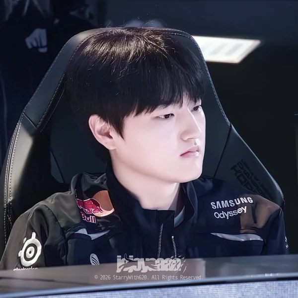 Representative photo of Peyz showing their charm