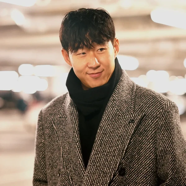 Today’s standout profile photo of Son Heungmin on Choeaedol Celeb