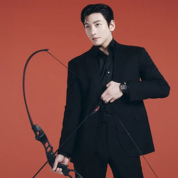 Today’s standout profile photo of Ji Changwook on Choeaedol Celeb