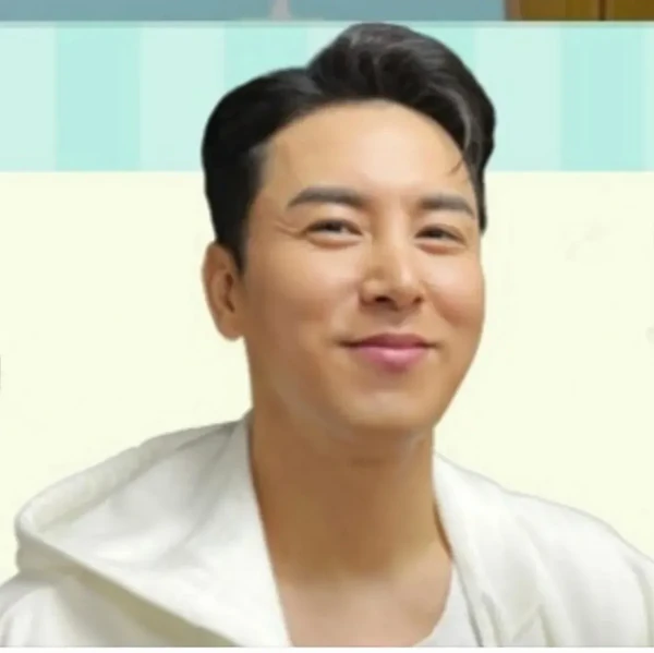 Foto populer Jang Minho yang penuh cinta dari penggemar