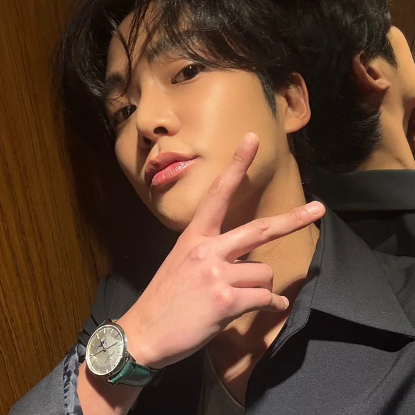Momen terbaik Rowoon pilihan penggemar