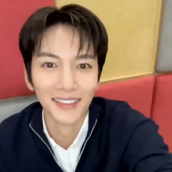 The most loved look of Ji Changwook today