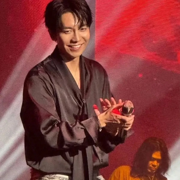 Momen terbaik Lee Seunggi pilihan penggemar