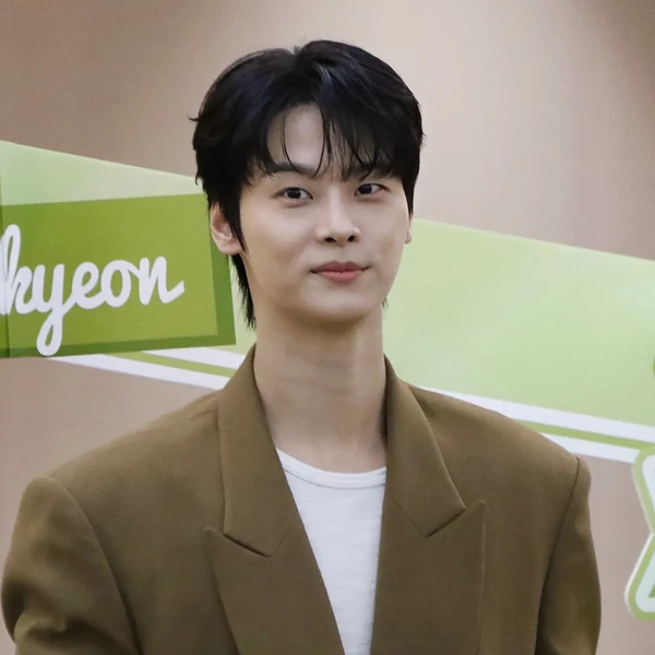 detailBanner