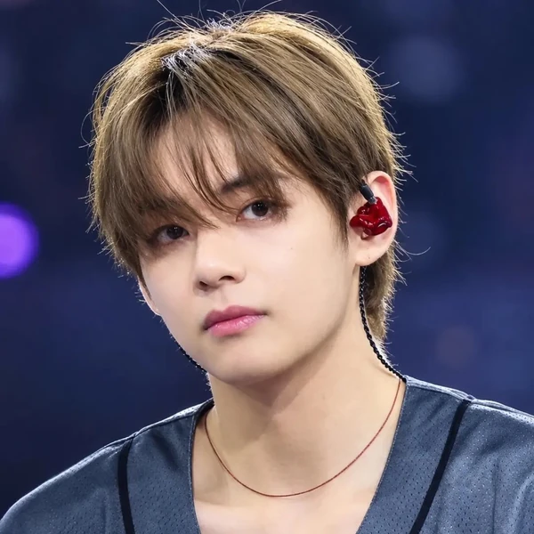 Popular photo full of fans’ love for Kim Taehyung (V)