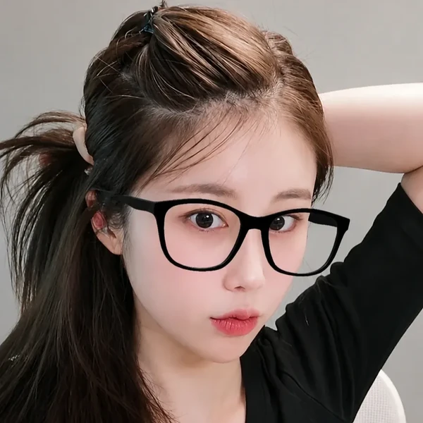 The most loved look of Kim Soyou today