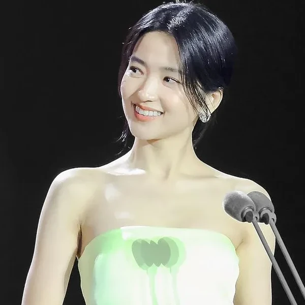 Top moment of Kim Taeri chosen by fans