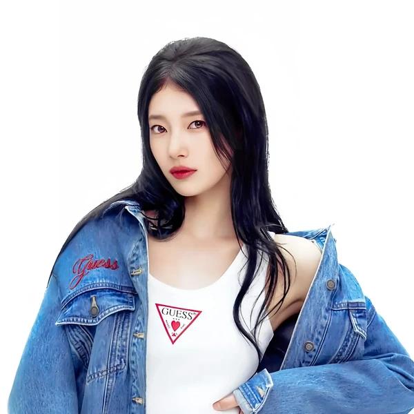 The most loved look of Bae Suzy today