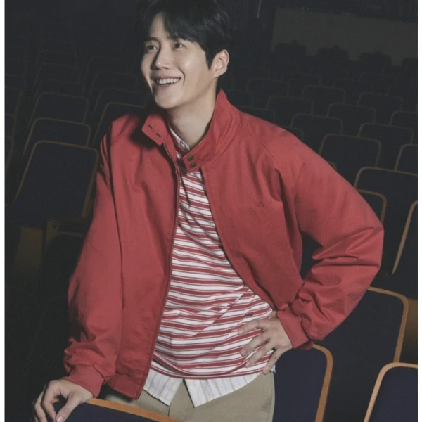 Popular photo full of fans’ love for Kim Seonho