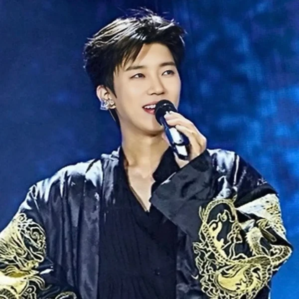 Momen terbaik Lim Youngwoong pilihan penggemar