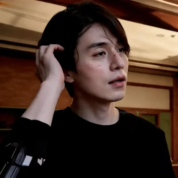 Popular profile image of Lee Dongwook selected by vote