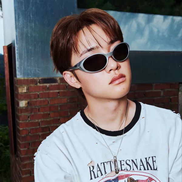 Foto populer Doh Kyungsoo (D.O.) yang penuh cinta dari penggemar