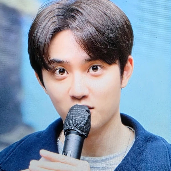 오늘 가장 사랑받은 도경수 (디오)의 모습