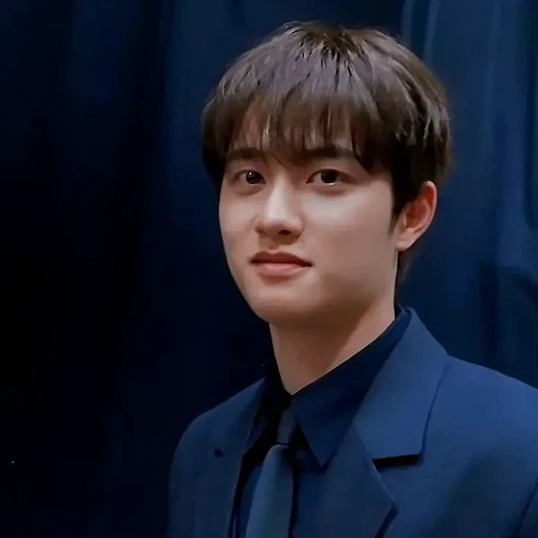 오늘 가장 사랑받은 도경수 (디오)의 모습