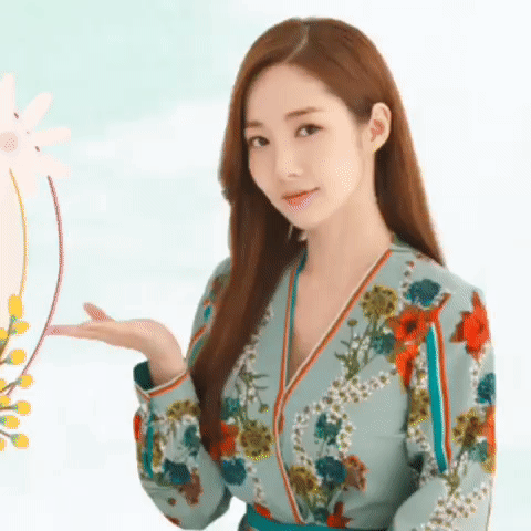 Penampilan Park Minyoung yang paling disukai hari ini