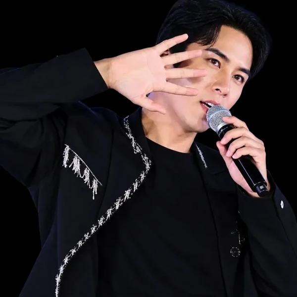 Momen terbaik Jang Minho pilihan penggemar