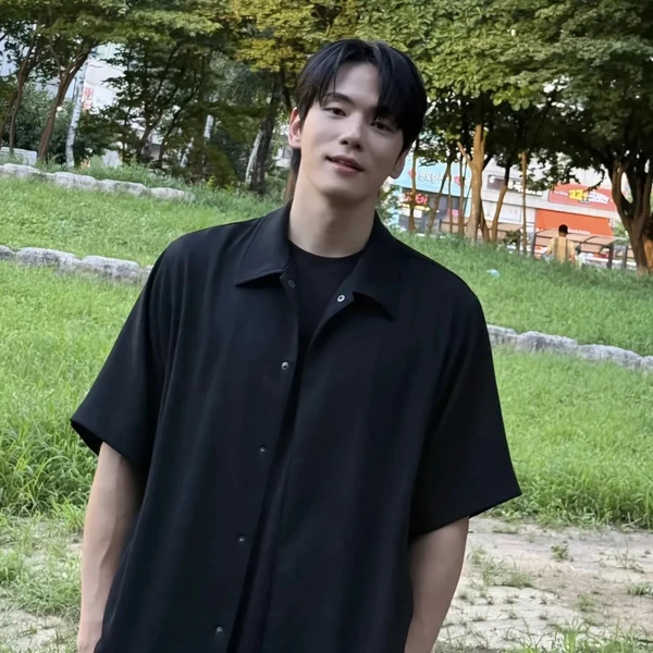 Today’s standout profile photo of Kim Junghyun on Choeaedol Celeb