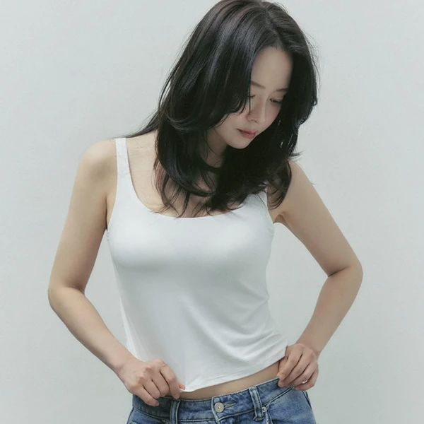 Penampilan Song Jihyo yang paling disukai hari ini